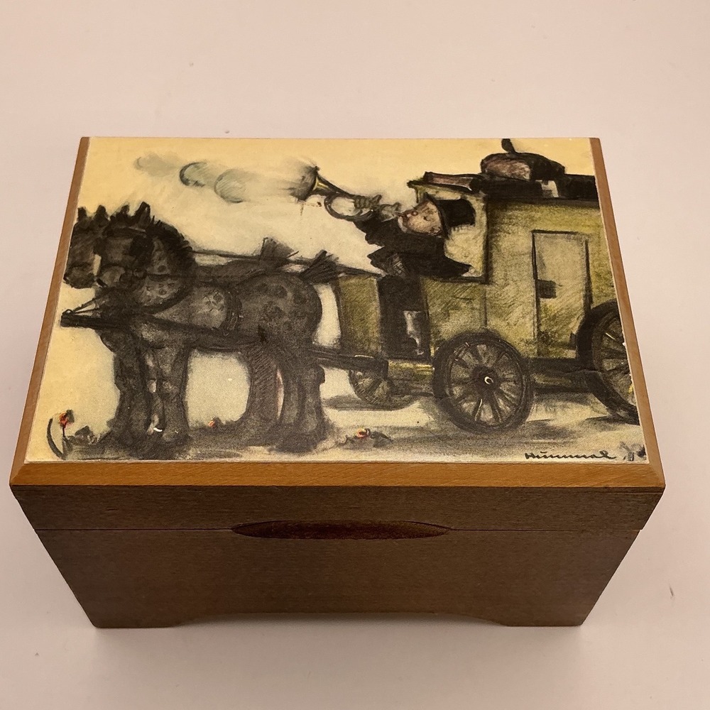 Hummel Cuendet Swiss Music Box Edelweiss Horse Stagecoach Wood Vintage 15303
